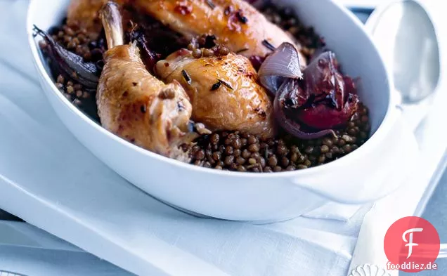 Gebratenes Rosmarinhuhn mit Linsen