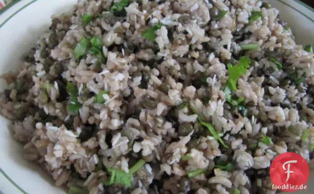 Linsen und Basmati mit Tamarinde, Kokosnuss, Koriander und Schwarz