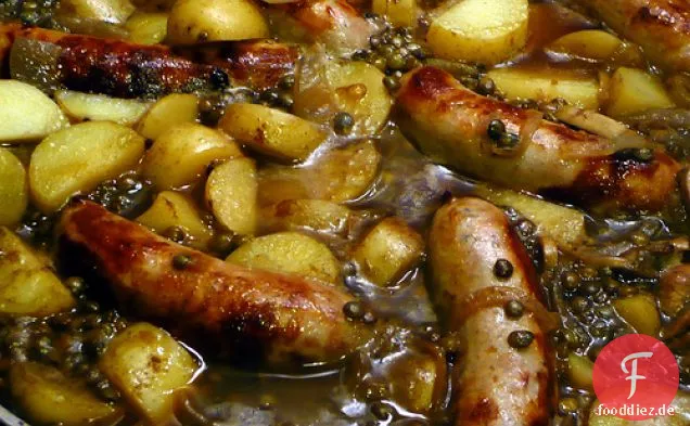 Geschmorte Würstchen mit Kartoffeln & Puy Linsen