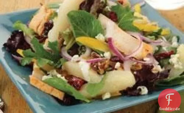 Hähnchen-Birnen-Salat mit Blauschimmelkäse