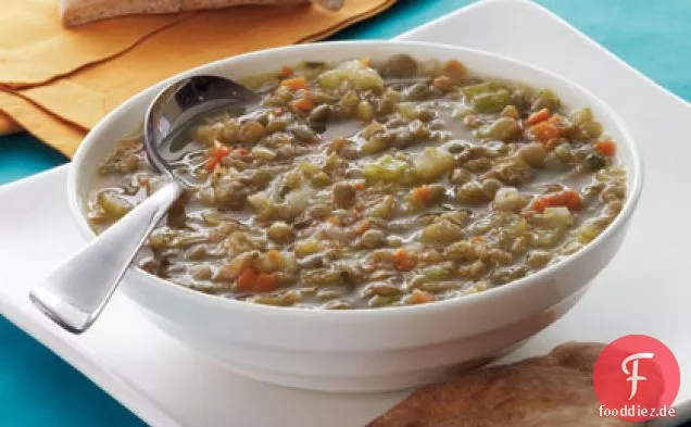 Griechische Linsensuppe mit gerösteter Pita