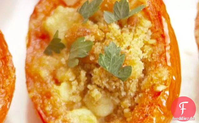 Geröstete Tomaten mit Knoblauch, Gorgonzola und Kräutern
