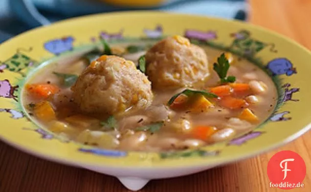 Bohnen-Mais-Fußball-Suppe