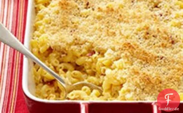 Drei-Käse-Mac und Käse Backen