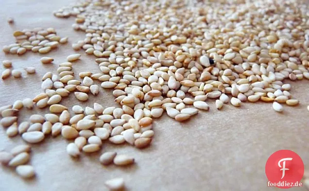 Buchweizen-Soba-Nudeln Mit Gedünstetem Gemüse