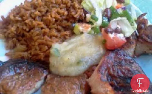 Mesquite Gegrillte Schweinekoteletts mit Apfel-Salsa