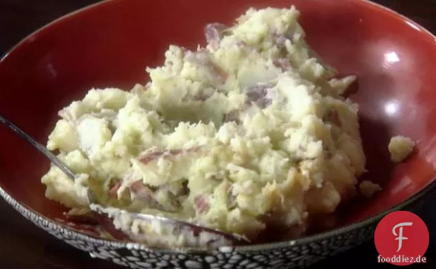 Wasabi und gerösteter Knoblauch Kartoffelpüree