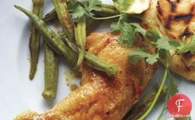 Curry-gebratenes Huhn Und Okra