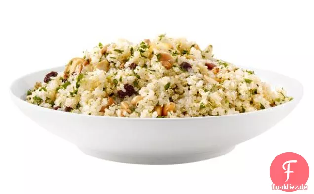 Quinoa Mit Knoblauch, Pinienkernen und Rosinen