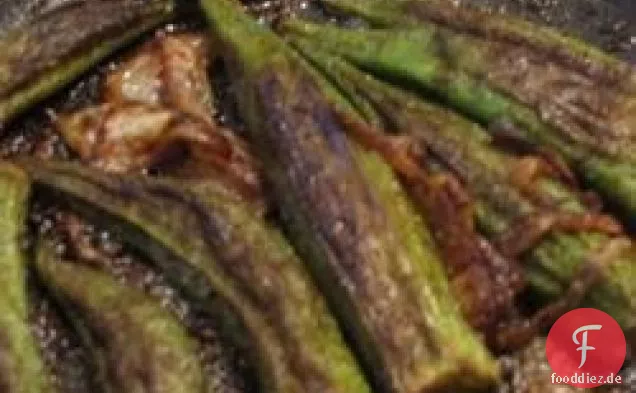 Einfache Okra im indischen Stil
