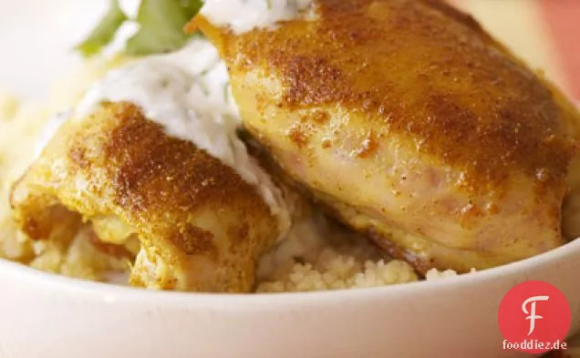 Gewürzte Hähnchenschenkel mit Joghurtsauce