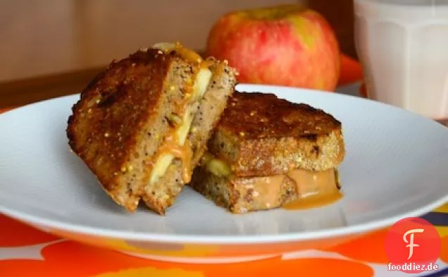 Erdnussbutter Und Bananen-Sandwich