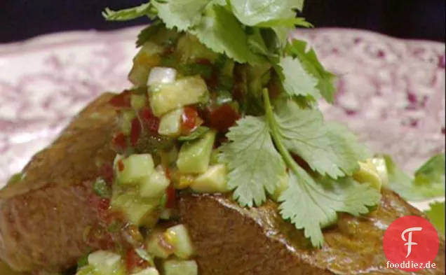 Heiß geräucherter Lachs mit einer erstaunlichen Chile Salsa