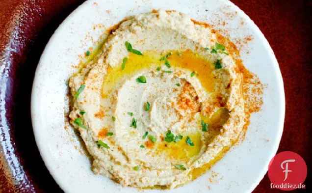 Gekochte Erdnuss-Hummus