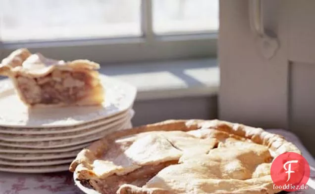 Birnen-, Walnuss- und Ahornsirupkuchen