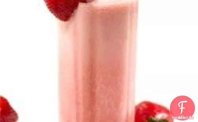 Frischer Strawberry Banana Sunrise Smoothie mit natürlichem Süßstoff Truvia®