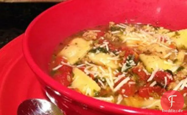 Tomaten-Ravioli-Suppe