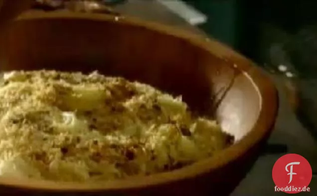 Angel Hair Pasta mit gebratenen Chiliflocken, Zitrone und Rucola