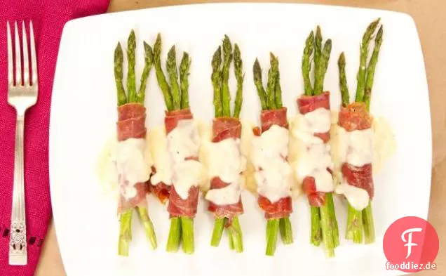 Spargel in Prosciutto mit Beurre Blanc