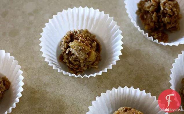 No-bake Erdnussbutter Banane Granola Bites