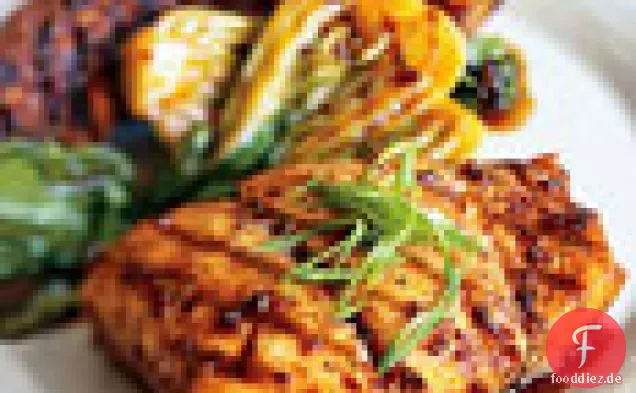 Gegrillter Heilbutt, Auberginen und Baby Bok Choy mit koreanischem Barbec