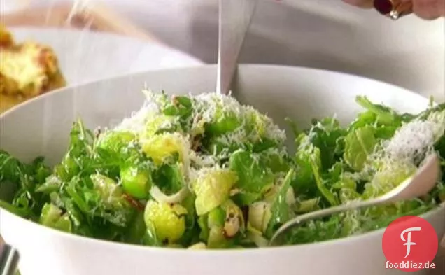 Rosenkohl-Blattsalat