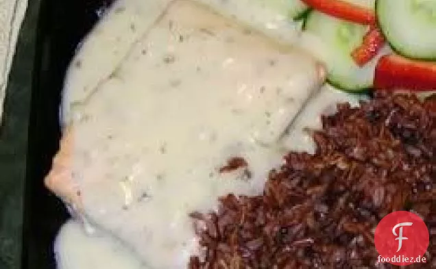 Lachs in Zitronen-Dill-Sauce