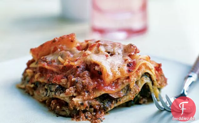 Pesto-Lasagne mit Spinat und Pilzen