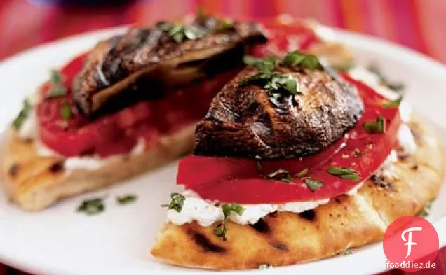 Gegrillte Portobello-Ziegenkäse Pitas