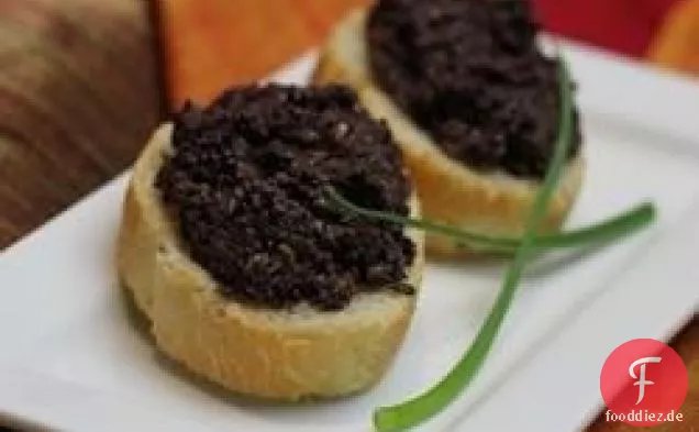 Würzige Oliven-Tapenade