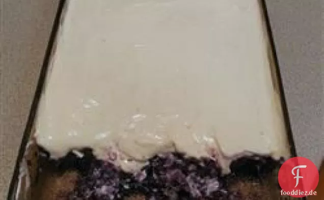 Heidelbeer-Gelatine-Salat