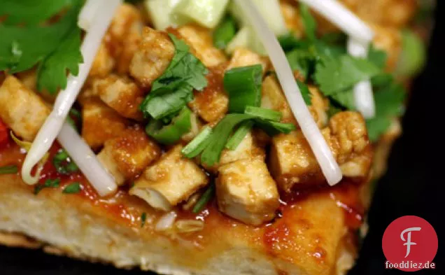 Thai Tofu & Erdnuss-Pizza