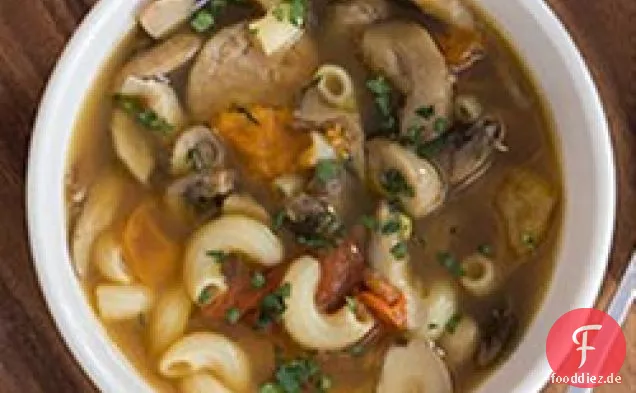 Barilla® Glutenfreie Pizza mit gemischten Pilzen und italienischer Wurstsuppe