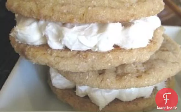 Erdnussbutter-Whopper-Kekse und Sandwiches