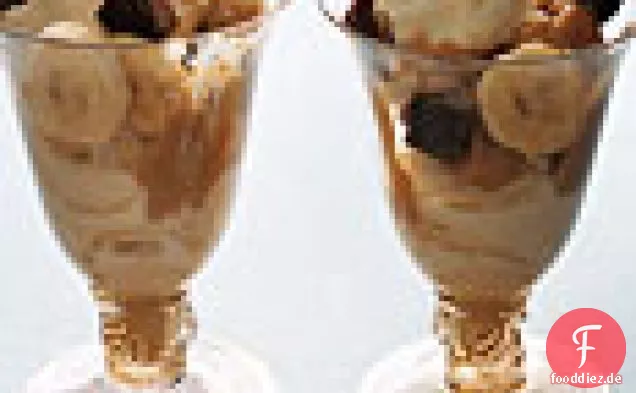 Erdnussbutter und Bananenbecher