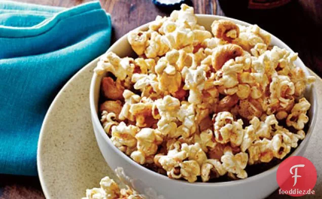 Würziger Ahorn-Cashew Popcorn