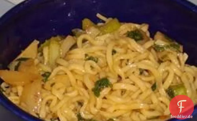 Orientalischer Hühnersalat