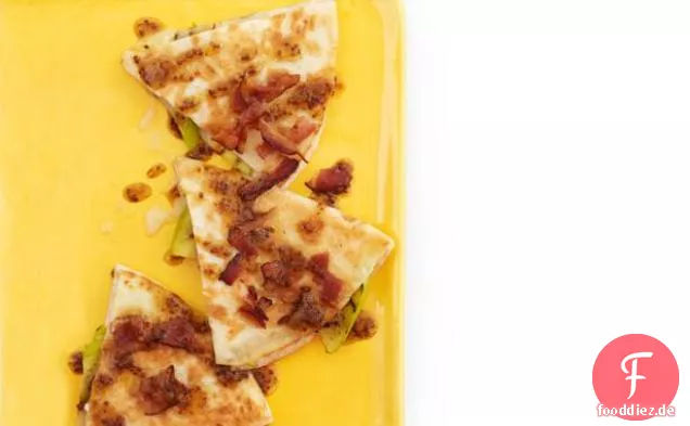 Apfel-Brie-Quesadillas