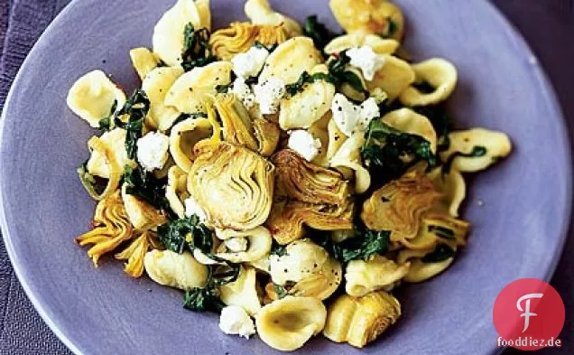 Orecchiette mit Artischocken und Mangold