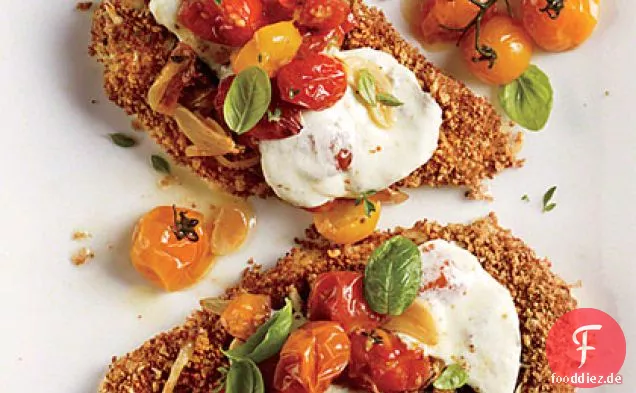 Hühnerparmesan mit ofengebratener Tomatensauce