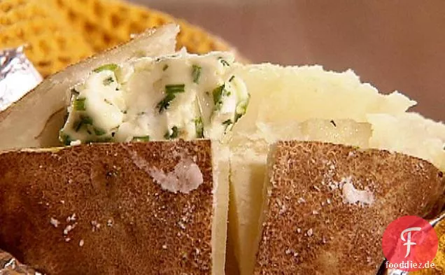 Ofenkartoffeln mit Kräuterbutter