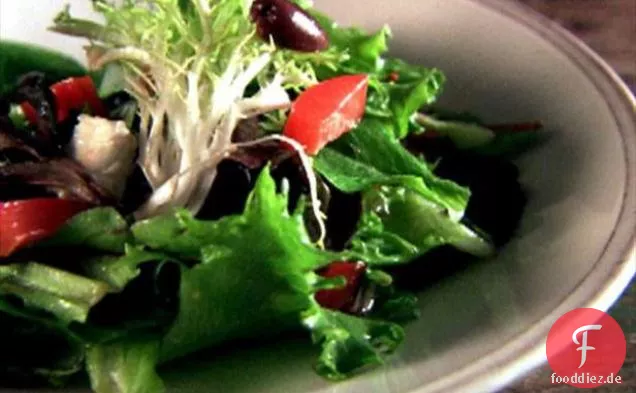 Gemischter grüner Salat mit Sherryvinaigrette