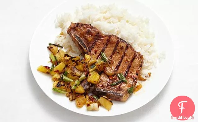 Schweinekoteletts mit Ananas-Salsa