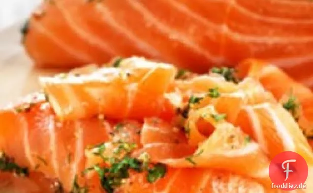 Gravlax mit Senfsauce