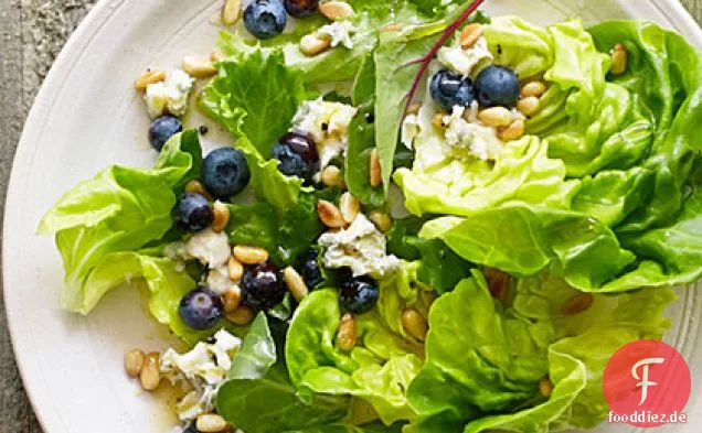 Heidelbeer-Gorgonzola-Salat