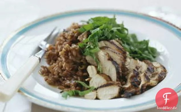 Betrunkenes Risotto mit gegrilltem Huhn