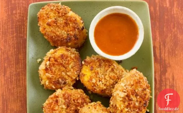 Kochbananen mit Zwiebelkruste