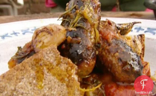 Süßer Kirschtomaten- und Wurstauflauf