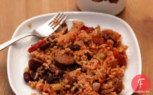Roter Reis Mit Habanero Wurst Und Roten Bohnen