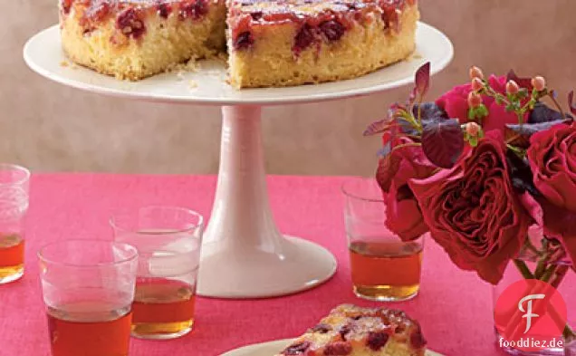 Cranberry-Kuchen auf dem Kopf